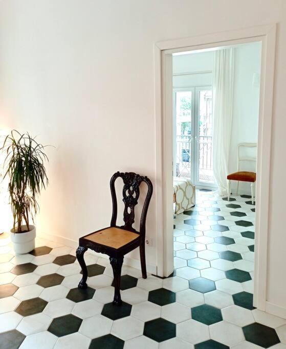 Stylish City Flat Near Promenade Thessaloníki Ngoại thất bức ảnh